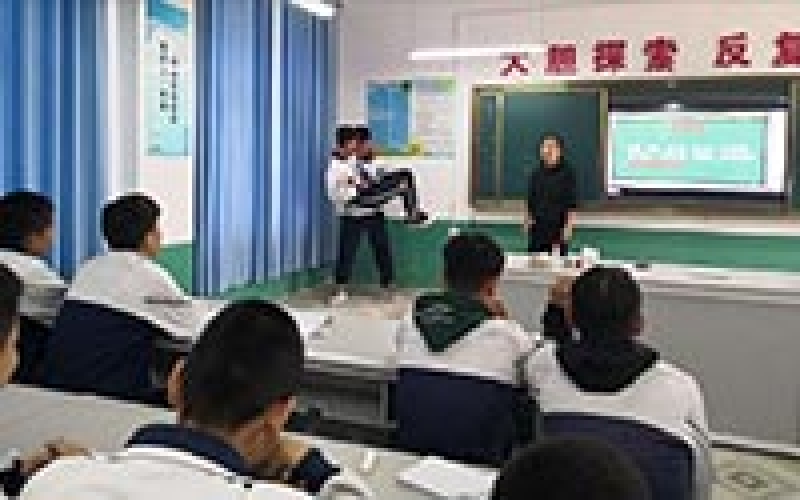 使用教學(xué)觸摸一體機(jī)常見的誤區(qū)有哪些？